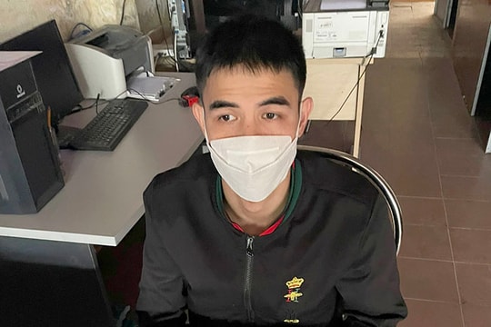 Một thanh niên ham chơi giả bị cướp giật 